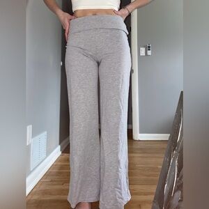 Edikted Heather Gray Lounge Pants